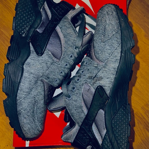 NIKE AIR HUARACHE RUN TP “FLEECE” GREY-BLACK SZ 8 [749659-002] - Picture 2 of 16